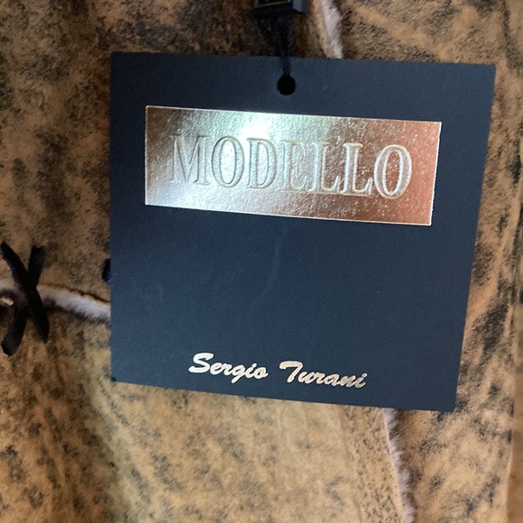 Gorgeous fur coat by Modello Brand new size 44 - Picture 5 of 13